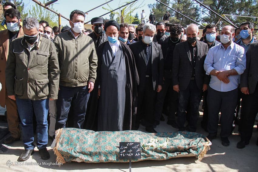 تشییع جنازه آزاده نامداری