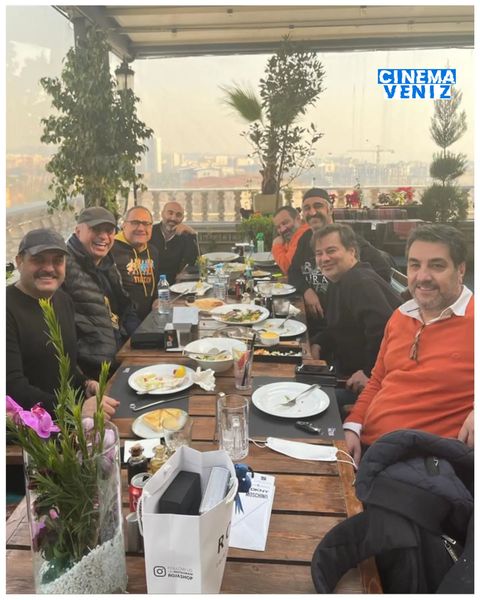 دورهمی طنزپردازان