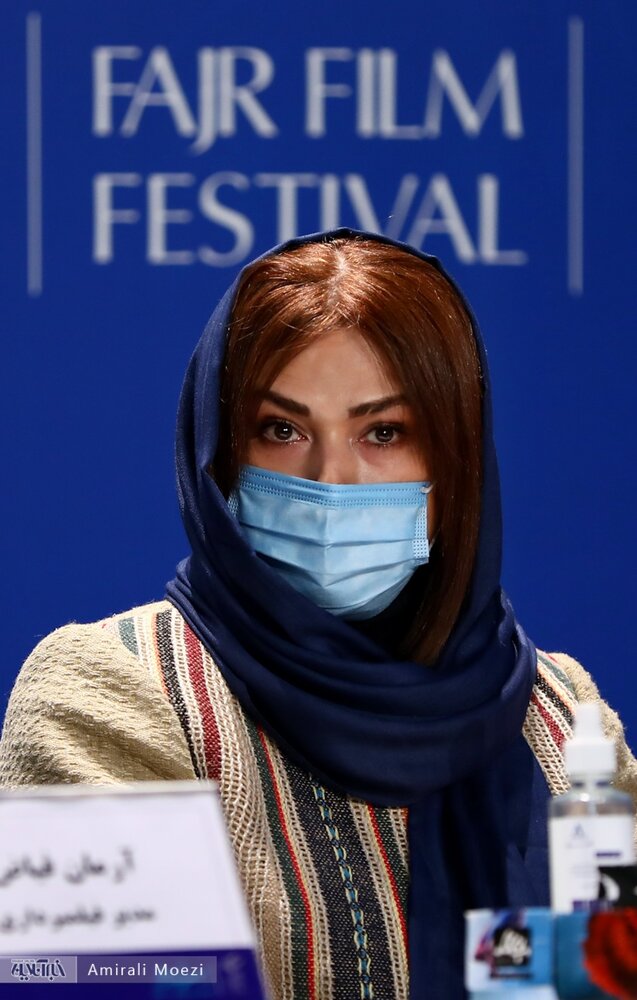 لادن مستوفی