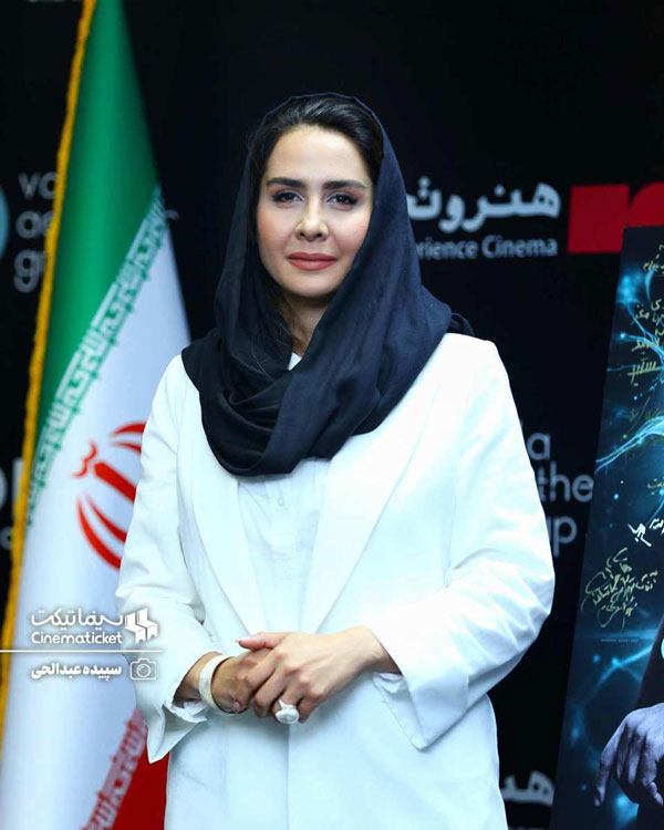 اکران مستند کاپیتان من