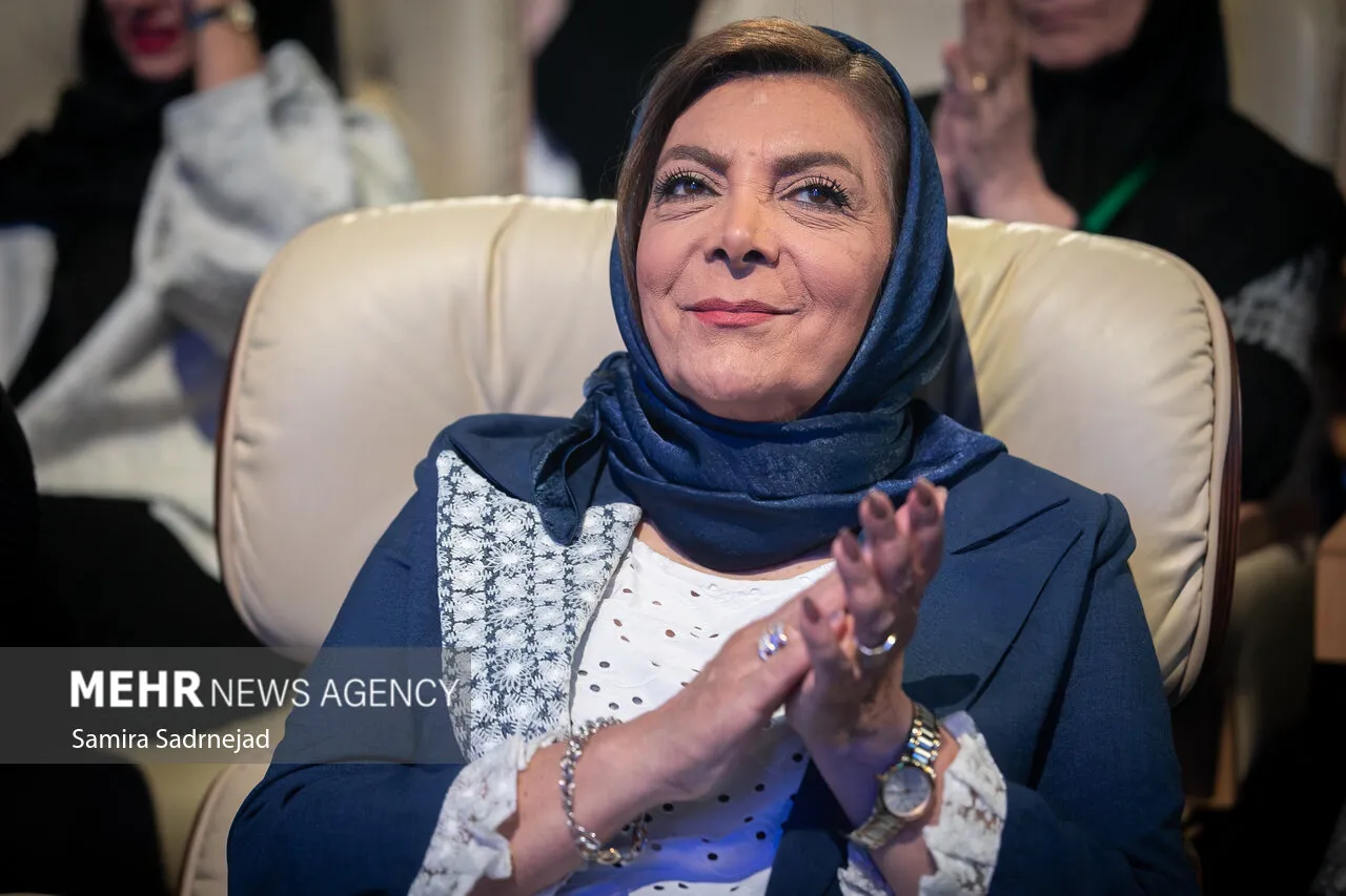 مهوش وقاری