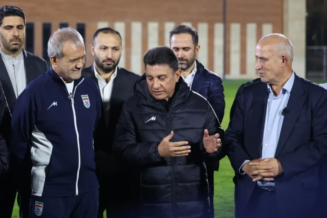 پزشکیان در اردوی تیم ملی