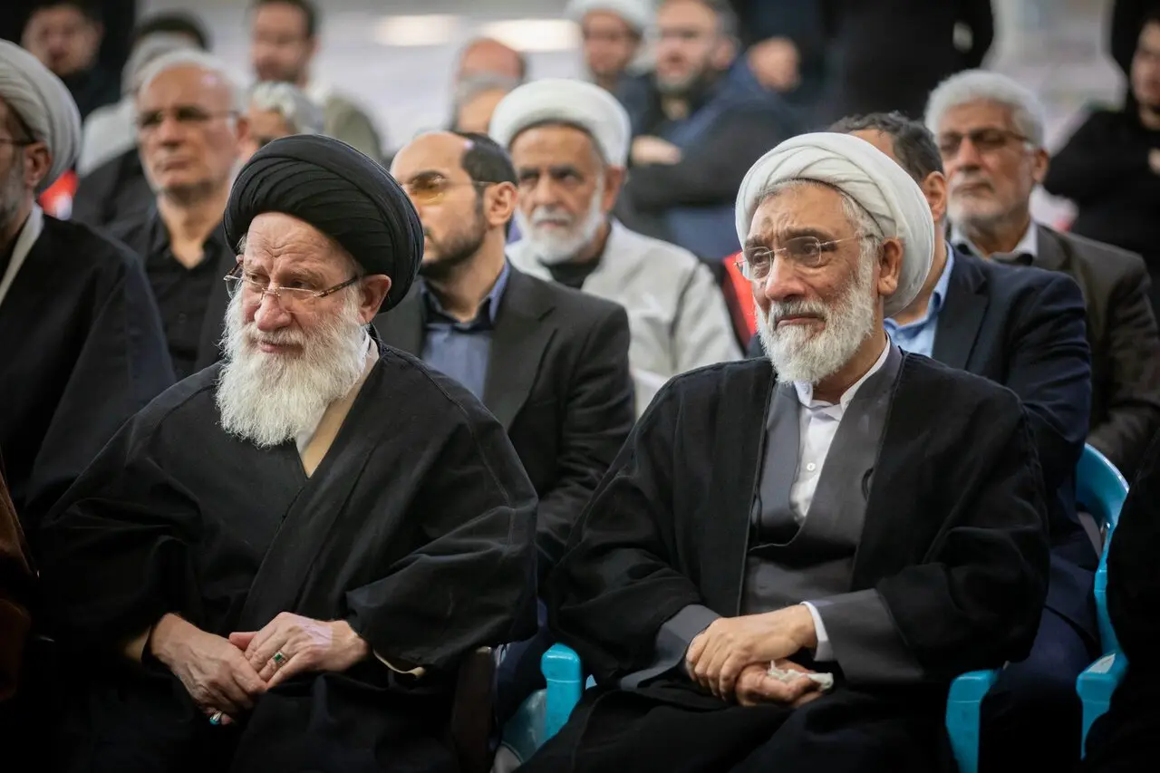 مصطفی پورمحمدی در مراسم علی لاریجانی