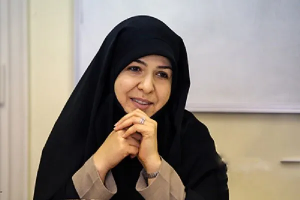 فرانسه رایزن فرهنگی ایران را اخراج کرد+ عکس